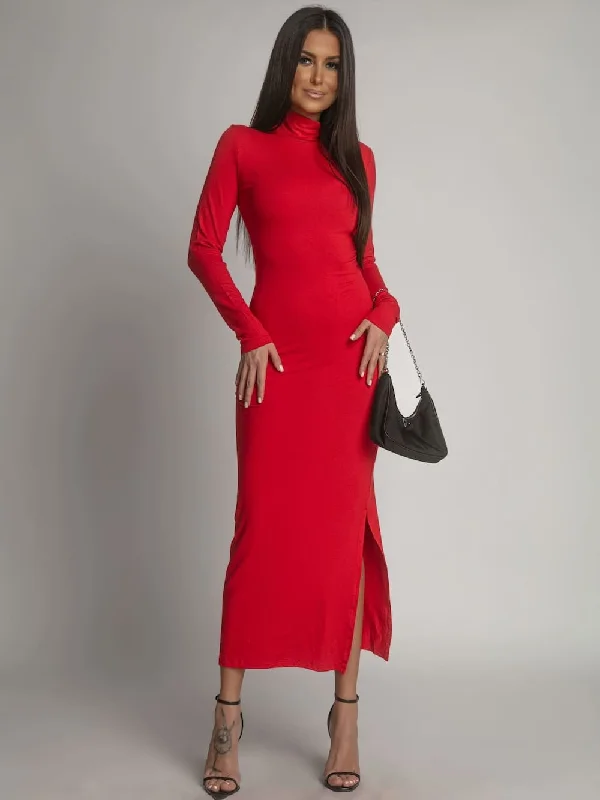 Smooth long-sleeved turtleneck dress, red